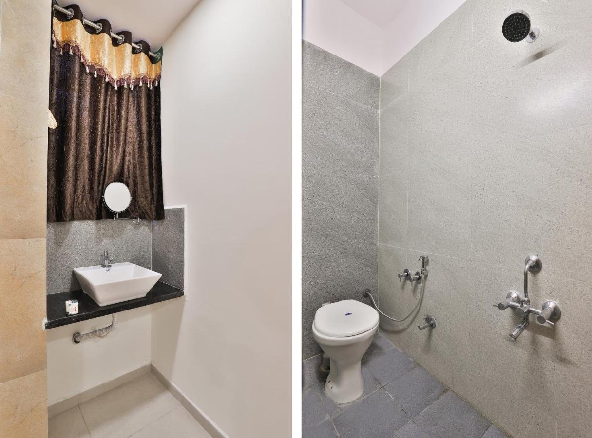 Oyo 16675 Hotel Shri Krishna Inn Surat Eksteriør billede